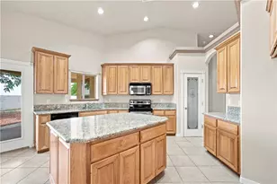 2281 Mesa Dr, Kingman, AZ 86401 - Photo 25