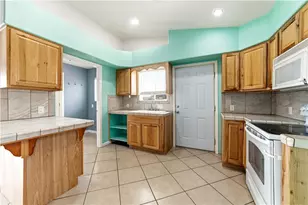 2310 S Dewey Rd, Golden Valley, AZ 86413 - Photo 11