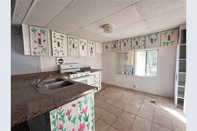 1808 Forest Way, Bullhead City, AZ 86442 - Photo 11