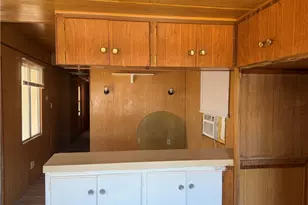 560 Silver Ln, Bullhead City, AZ 86442 - Photo 5