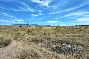 320-07-612 N Swing, Kingman, AZ 86409 - Photo 1