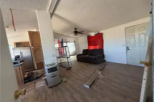 18860 S Dale Evans Rd, Yucca, AZ 86438 - Photo 15