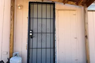 18860 S Dale Evans Rd, Yucca, AZ 86438 - Photo 41