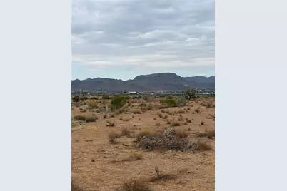 392 N Yavapai St Street, Kingman, AZ 86401 - Photo 1