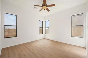 2840 Esmerelda Dr, Bullhead City, AZ 86429 - Photo 27