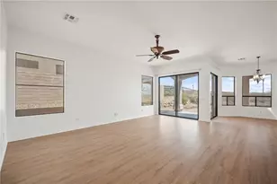 2840 Esmerelda Dr, Bullhead City, AZ 86429 - Photo 13
