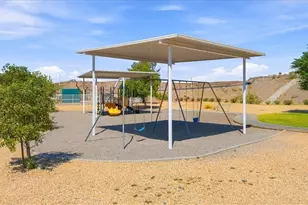 2198 Hi Jolly Dr, Bullhead City, AZ 86442 - Photo 87