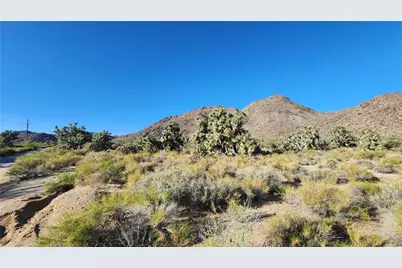 245-02-152B S Carrow Road, Yucca, AZ 86438 - Photo 1