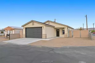 1765 Hualapai Dr, Bullhead City, AZ 86442 - Photo 3
