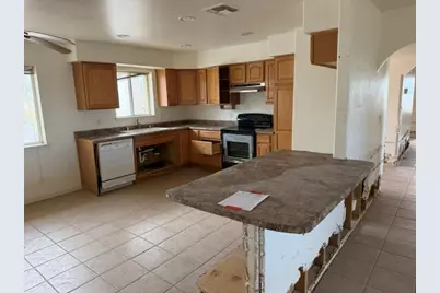 3661 N Avra Road, Golden Valley, AZ 86413 - Photo 3