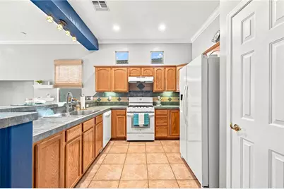 1081 Desert Marigold Circle, Bullhead City, AZ 86429 - Photo 9