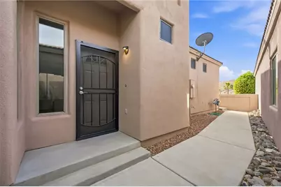 1081 Desert Marigold Circle, Bullhead City, AZ 86429 - Photo 3