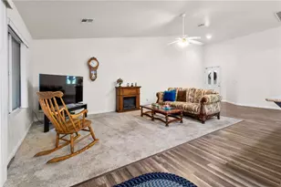 2827 Country Club Dr, Bullhead City, AZ 86442 - Photo 7
