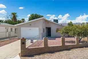 1977 Surf & Sand Dr, Bullhead City, AZ 86442 - Photo 1