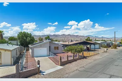 1977 Surf & Sand Drive, Bullhead City, AZ 86442 - Photo 1