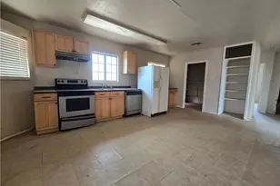 1417 S Canelo Rd, Golden Valley, AZ 86413 - Photo 13