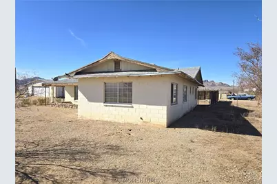 1417 S Canelo Road, Golden Valley, AZ 86413 - Photo 3