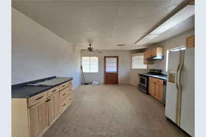 1417 S Canelo Road, Golden Valley, AZ 86413 - Photo 17