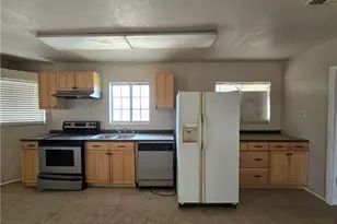 1417 S Canelo Rd, Golden Valley, AZ 86413 - Photo 15