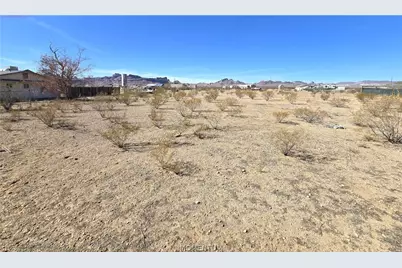 1417 S Canelo Road, Golden Valley, AZ 86413 - Photo 7