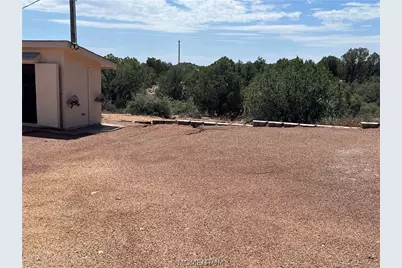 9650 Moutain Shadow Road, Kingman, AZ 86401 - Photo 19