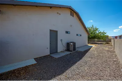 3837 Prairie View Drive, Kingman, AZ 86409 - Photo 47