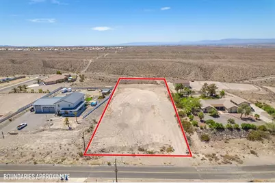 2468 Riverview Drive, Bullhead City, AZ 86442 - Photo 1