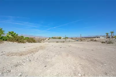2468 Riverview Drive, Bullhead City, AZ 86442 - Photo 19