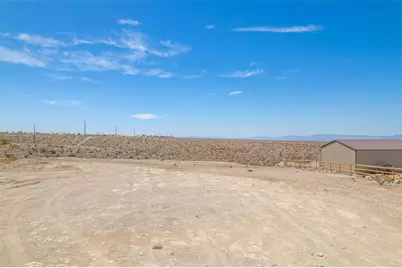 2468 Riverview Drive, Bullhead City, AZ 86442 - Photo 5