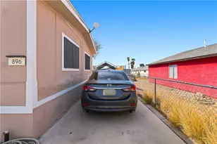 896 Terrace Dr, Bullhead City, AZ 86442 - Photo 11