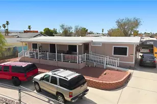 896 Terrace Dr, Bullhead City, AZ 86442 - Photo 1