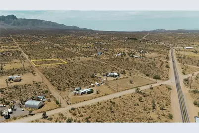 327-06-077 Palo Verde Drive, Dolan Springs, AZ 86441 - Photo 3