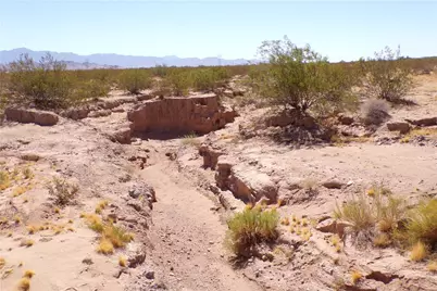 19196 N Quintana Road, White Hills, AZ 86445 - Photo 11