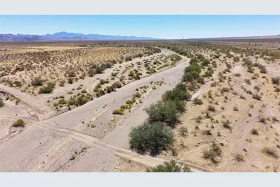 19196 N Quintana Road, White Hills, AZ 86445 - Photo 47