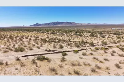 19196 N Quintana Road, White Hills, AZ 86445 - Photo 39