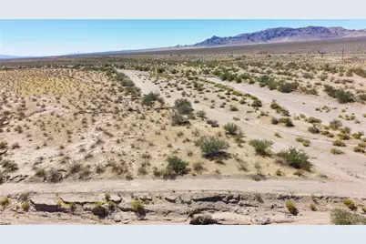 19196 N Quintana Road, White Hills, AZ 86445 - Photo 43