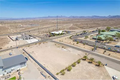 2494 Riverview Drive, Bullhead City, AZ 86442 - Photo 9