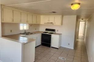 437 W Diamond Creek Dr, Meadview, AZ 86444 - Photo 7