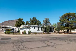 1197 E Aralia Dr, Kingman, AZ 86409 - Photo 1