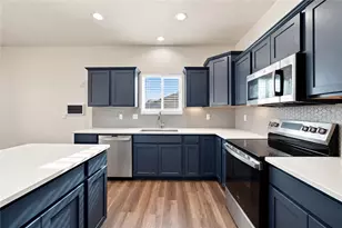 2627 E Estrella Vis, Kingman, AZ 86409 - Photo 9
