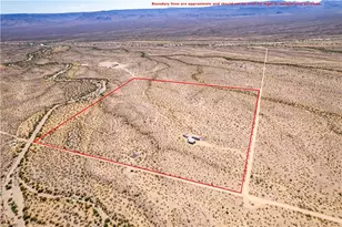7875 S Sacramento Rd, Golden Valley, AZ 86413 - Photo 1