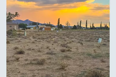 7780 E Larkspur Drive, Kingman, AZ 86401 - Photo 13