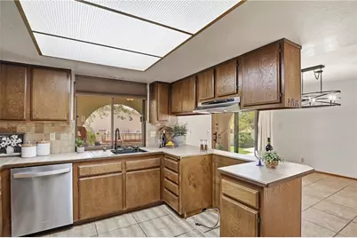1821 Combat Drive, Lake Havasu City, AZ 86403 - Photo 9