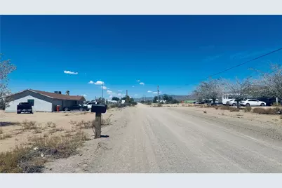 3369 N Houck Road, Golden Valley, AZ 86413 - Photo 27