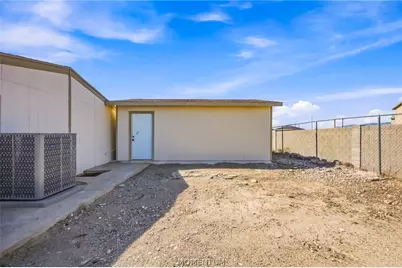 1719 Bluebonnet Boulevard, Bullhead City, AZ 86442 - Photo 51