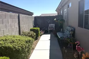 3384 Charleston St, Kingman, AZ 86401 - Photo 3