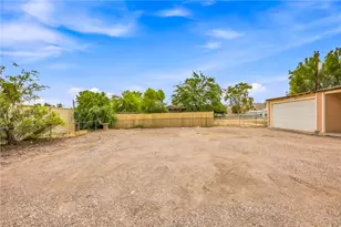 236 Tanglewood Ln, Bullhead City, AZ 86442 - Photo 19