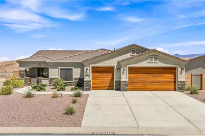 3033 Sidewheel Drive, Bullhead City, AZ 86429 - Photo 3
