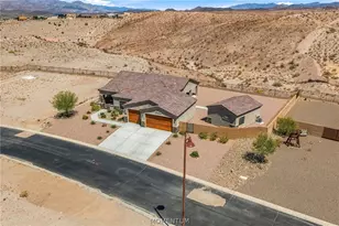 3033 Sidewheel Dr, Bullhead City, AZ 86429 - Photo 71