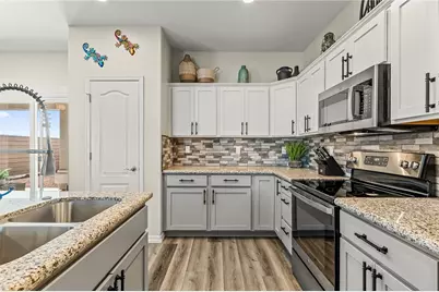2668 Cross Timbers Trail, Bullhead City, AZ 86442 - Photo 15